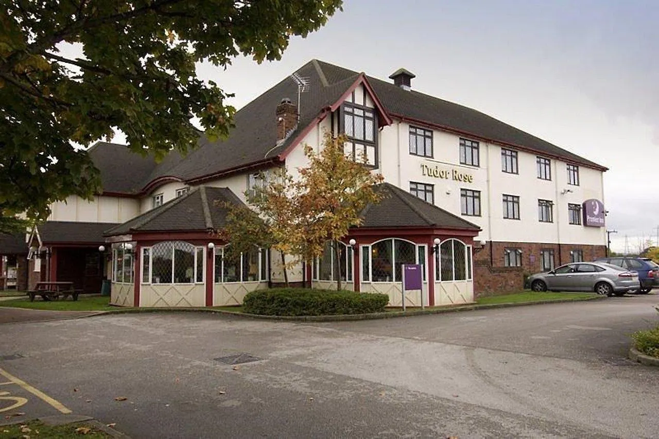 Premier Inn Wirral - Two Mills Элсмир-Порт 3*,
