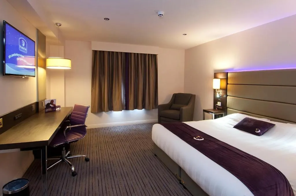 Premier Inn Wirral - Two Mills Элсмир-Порт Великобритания